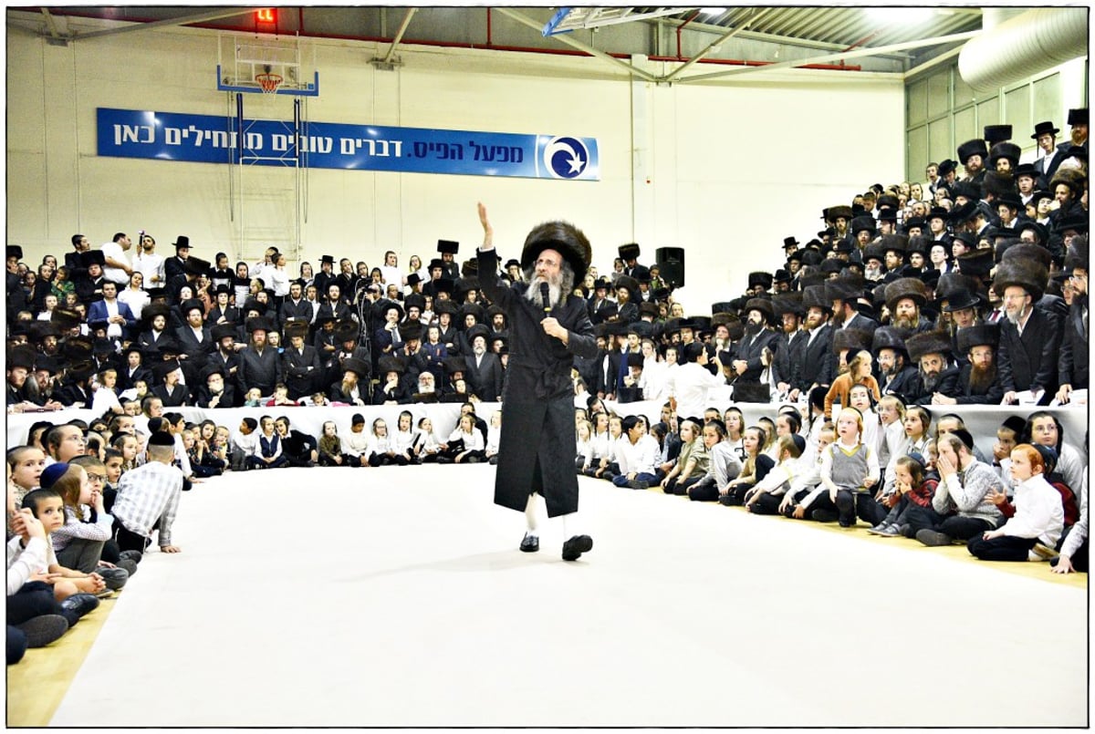 תיעוד: רבי מיילך בידרמן הקפיץ את ביתר