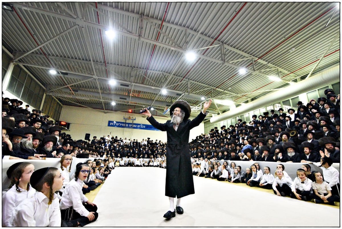 תיעוד: רבי מיילך בידרמן הקפיץ את ביתר