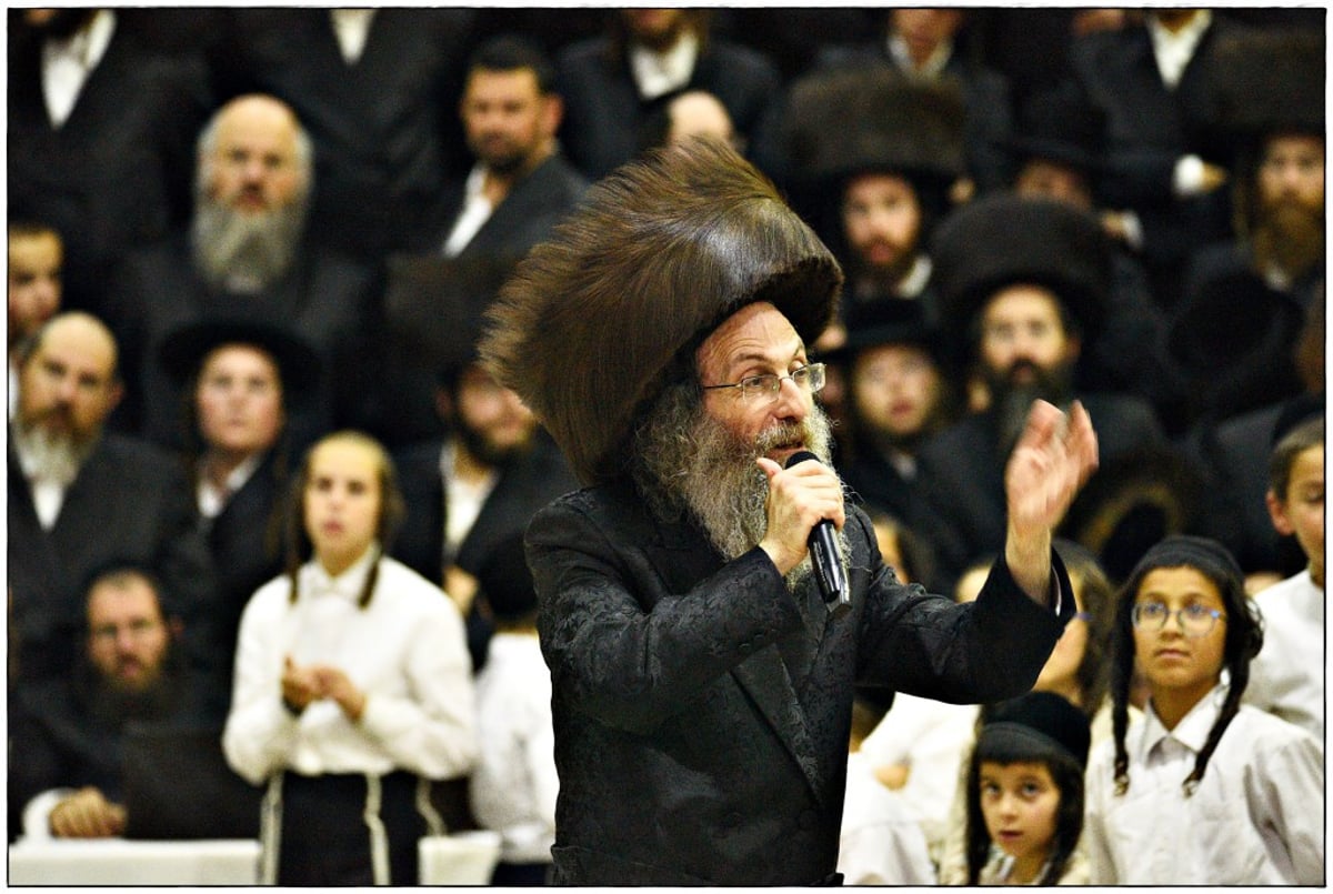 תיעוד: רבי מיילך בידרמן הקפיץ את ביתר