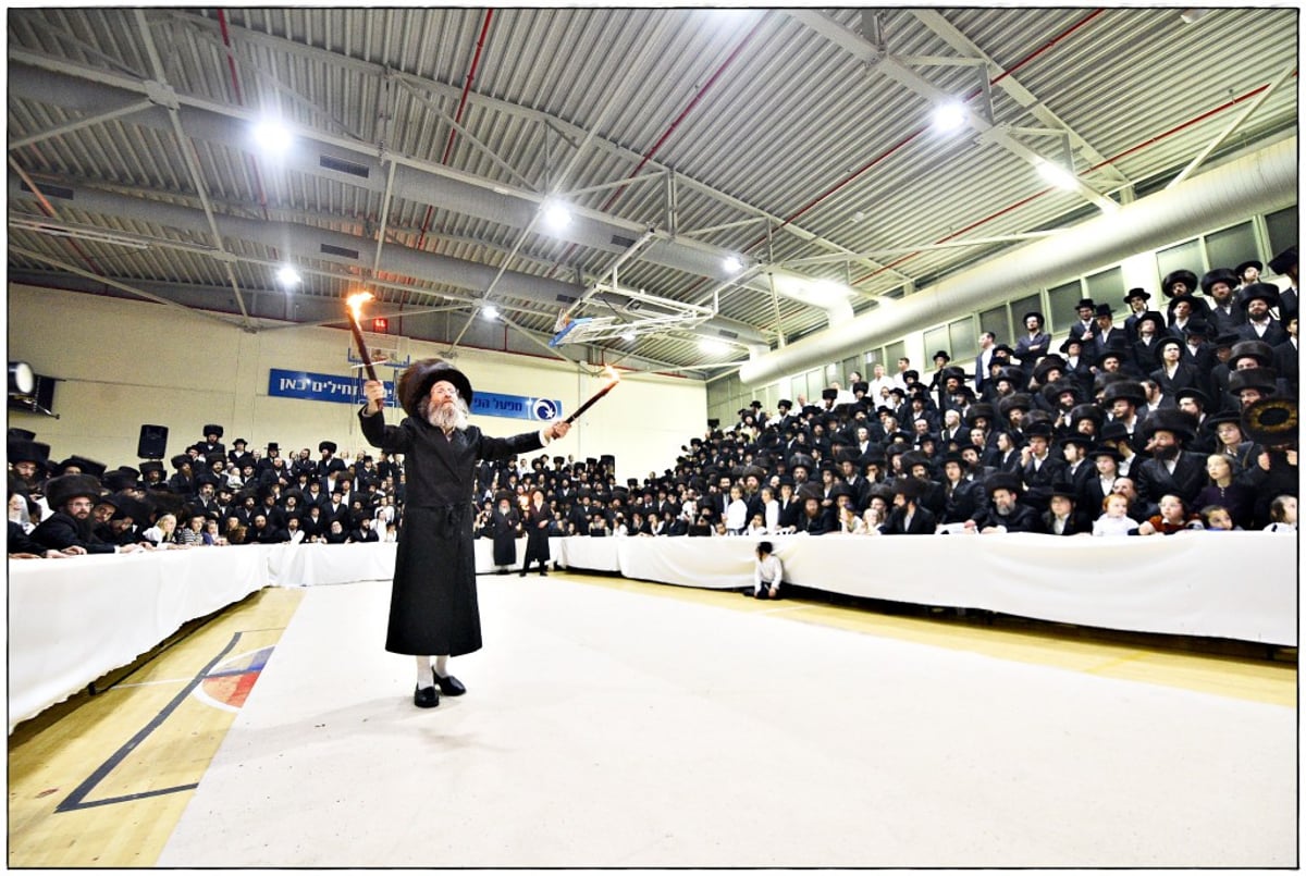 תיעוד: רבי מיילך בידרמן הקפיץ את ביתר