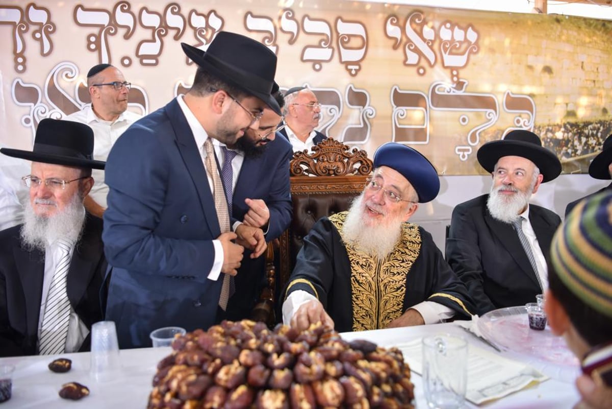 תיעוד: 'הקבלת פני רבו' לראשל"צ הגר"ש עמאר