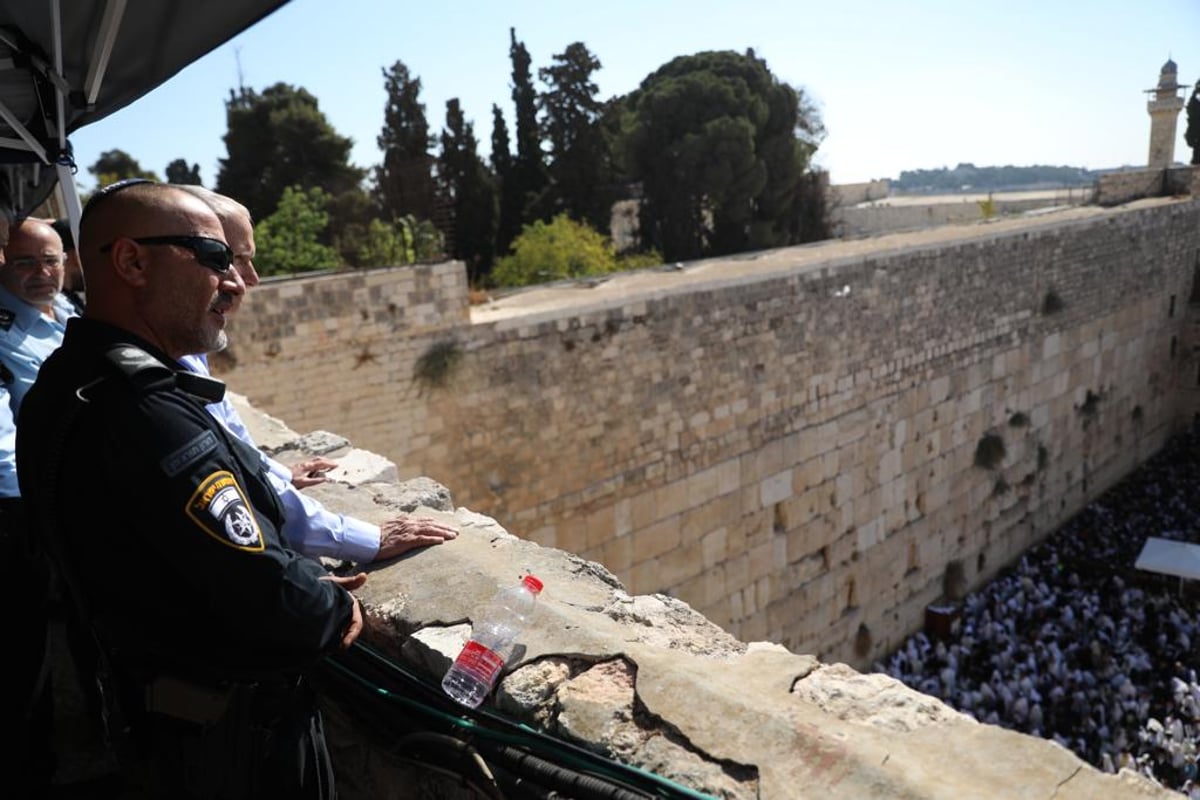 תיעוד מסכם: רבבות במעמד ברכת כהנים בכותל