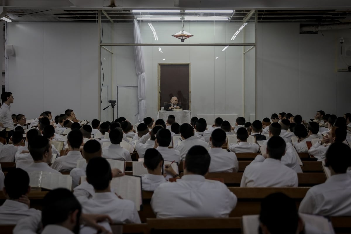 תיעוד נדיר | יום בחייו של ראש הישיבה הגאון רבי גרשון אדלשטיין