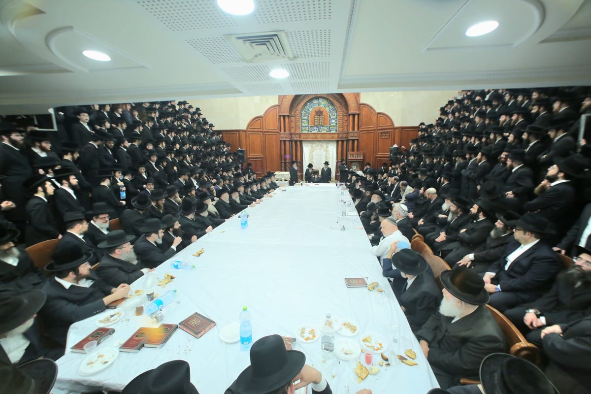 בסאדיגורה ציינו את הילולת הרה"ק מרוז'ין זיע"א