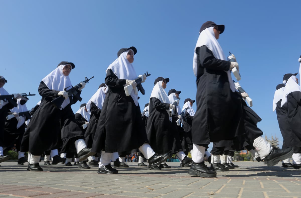 כוחות הביטחון של חמאס הציגו את כישוריהם המבצעיים | צפו