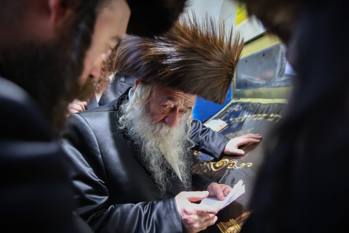 הרבי מטשרנוביל ארה"ב בביקור בצפת ובמירון