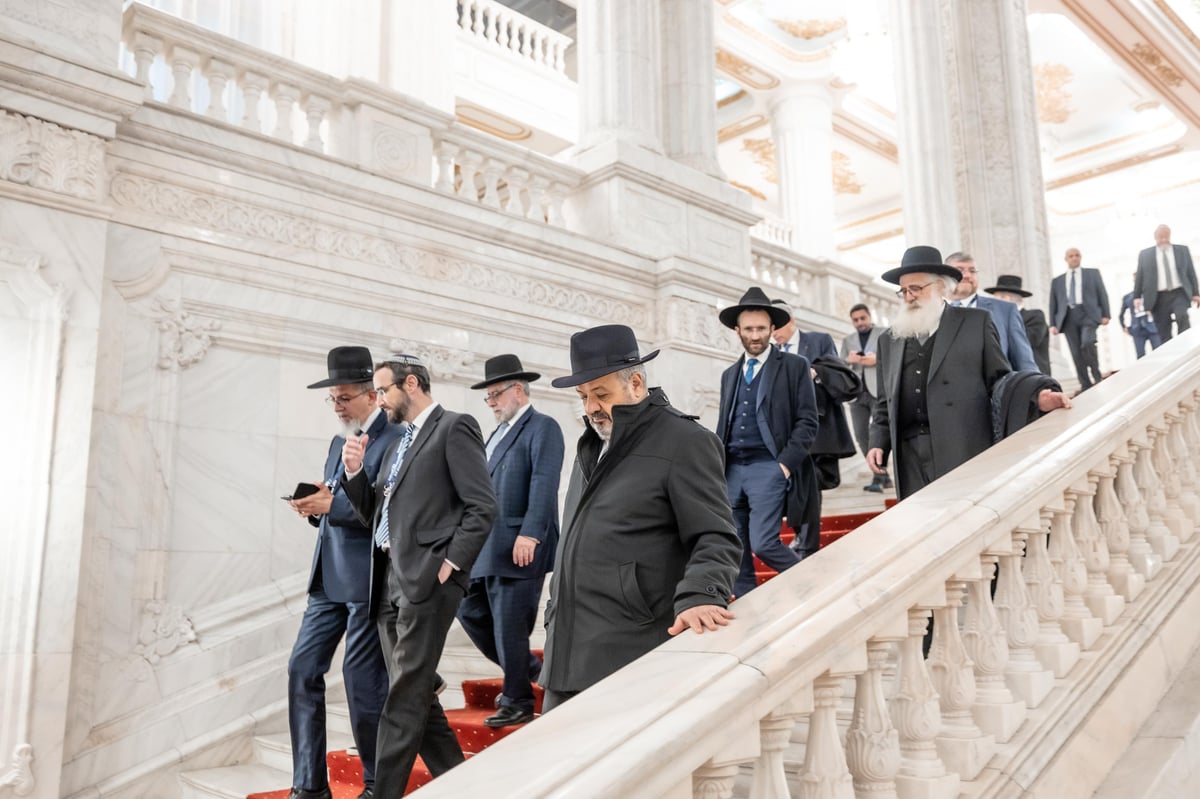 הרבנים הופתעו: היו"ר הכריז על חוק בעד השחיטה הכשרה