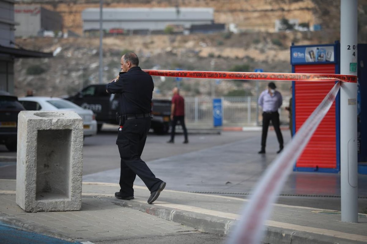 ארבע זירות, שלושה הרוגים: המחבל בעל אישור עבודה במפעל 'אינשל' באריאל