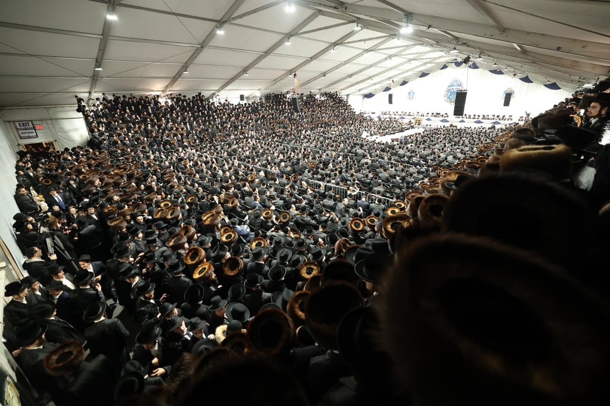 רבבות השתתפו בטיש וסעודה שלישית של הגר"ש אלתר | תיעוד