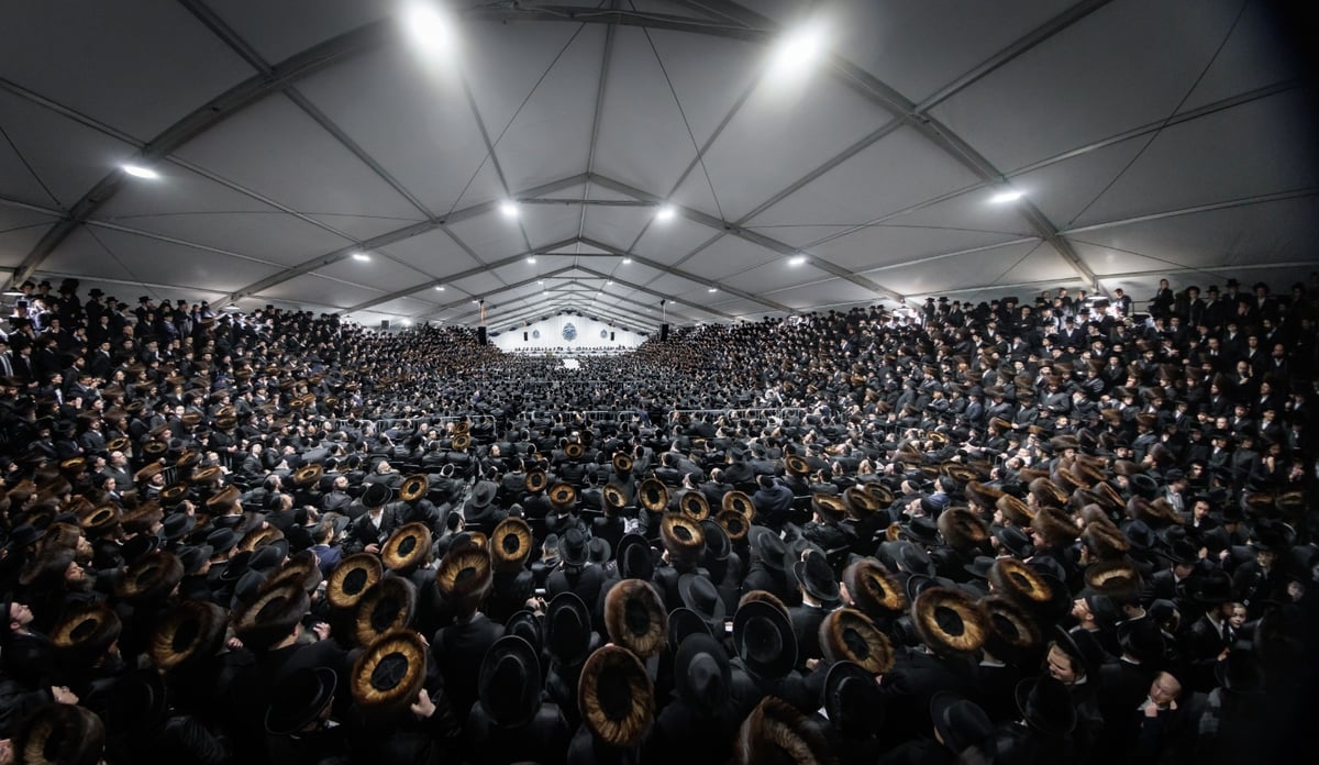 רבבות השתתפו בטיש וסעודה שלישית של הגר"ש אלתר | תיעוד