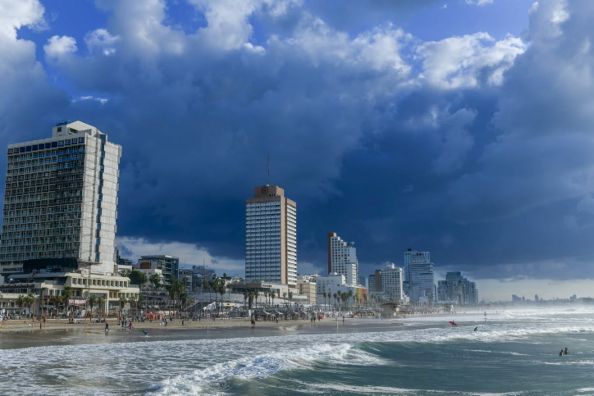 התחזית: עלייה קלה בטמפרטורות, מחר שוב גשם