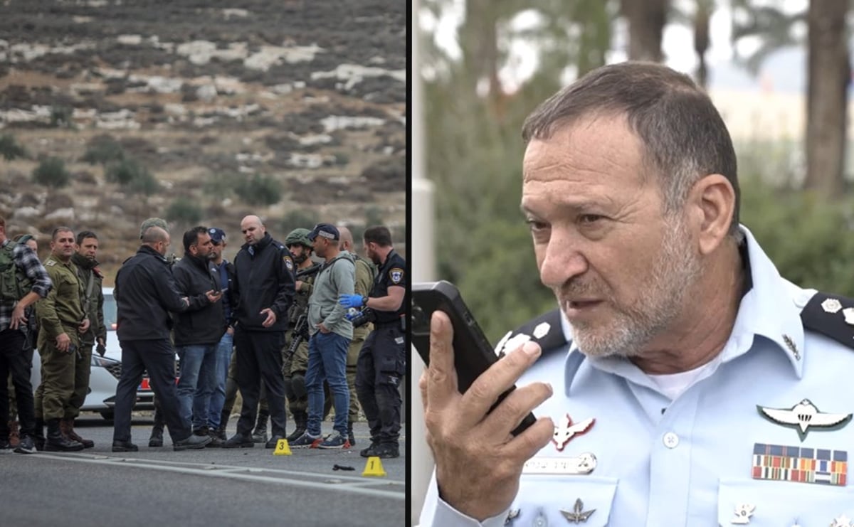 מימין: המפכ"ל שבתאי משוחח עם מחסלי המחבל