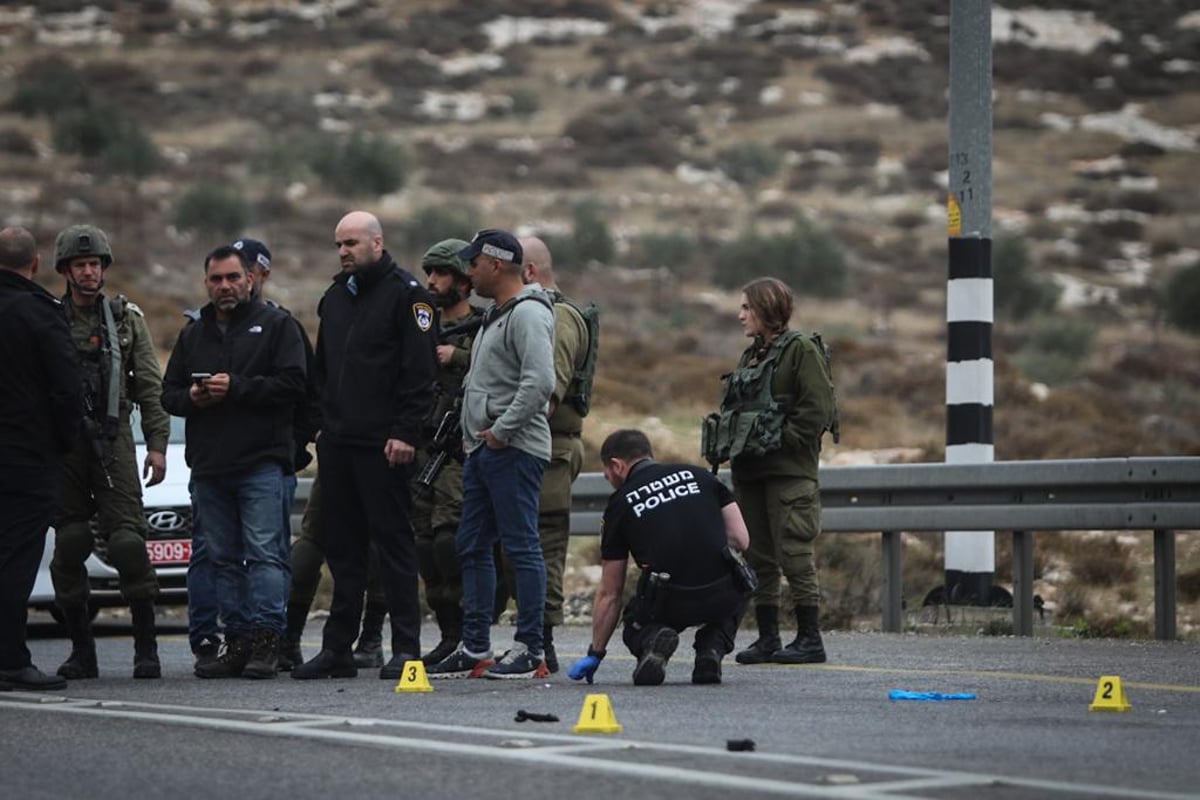 פיגוע דריסה בשער בנימין; המחבל נמלט ונוטרל לאחר דקות | צפו בנטרול