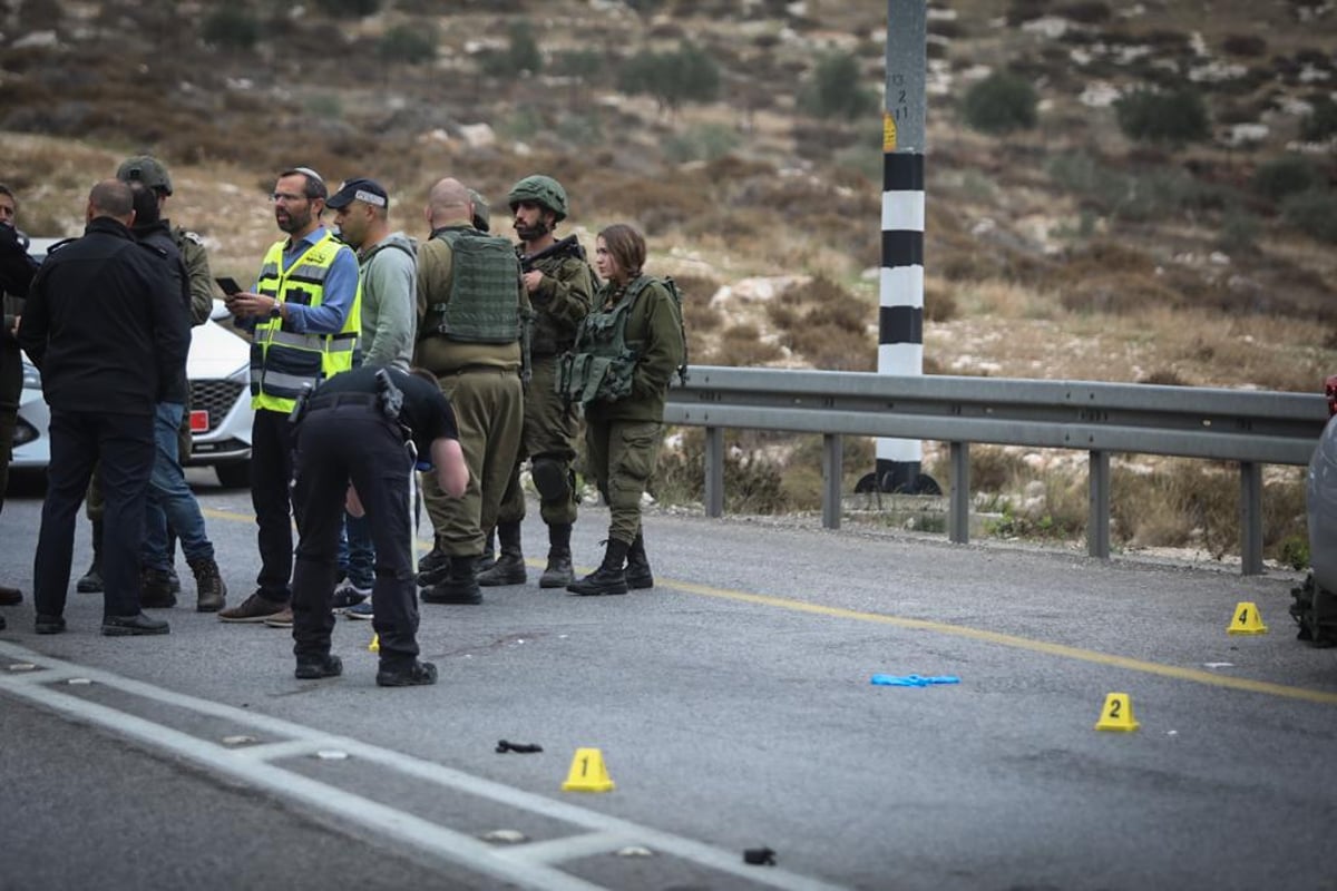 פיגוע דריסה בשער בנימין; המחבל נמלט ונוטרל לאחר דקות | צפו בנטרול