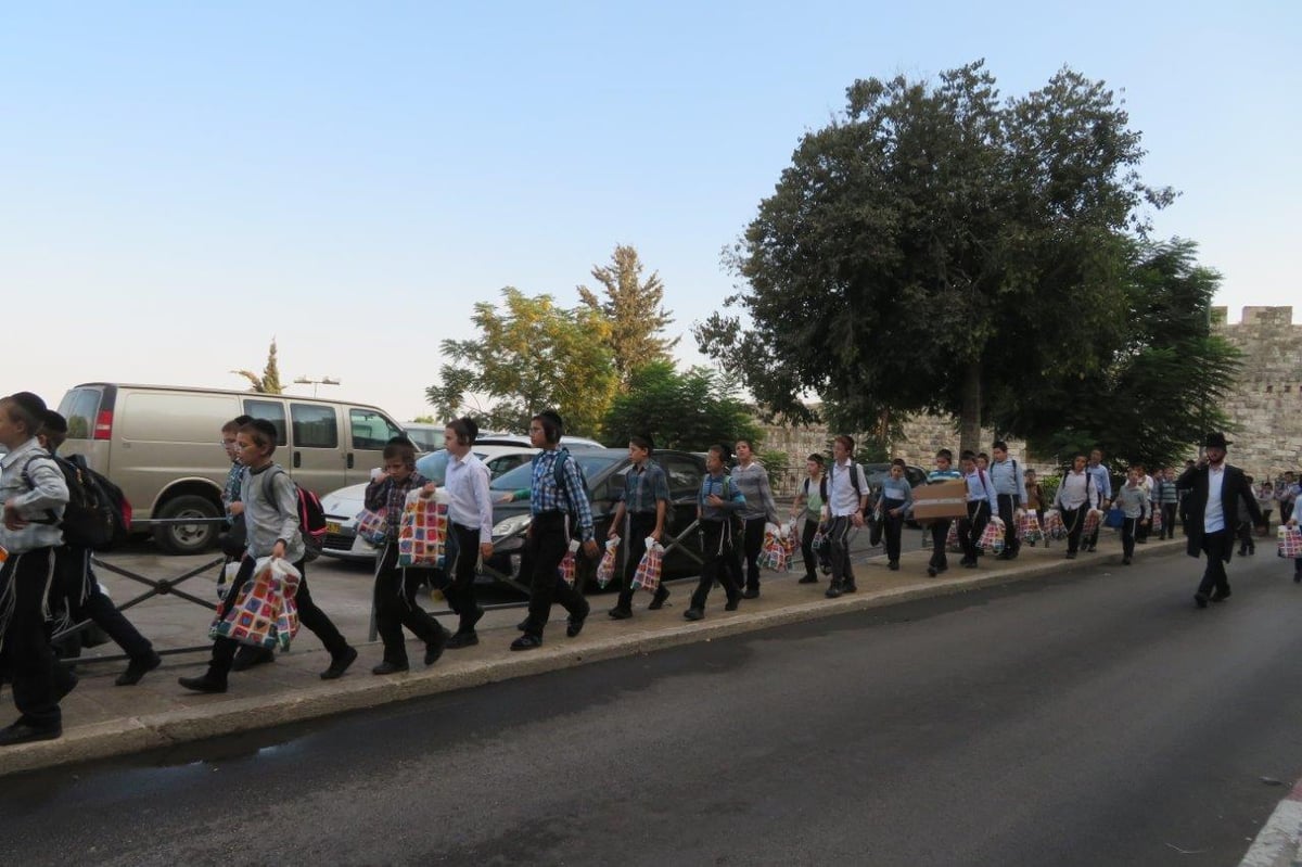 אלפי ילדים בכל קצוות תבל ילמדו מיליוני משניות לזכר קדושי השואה