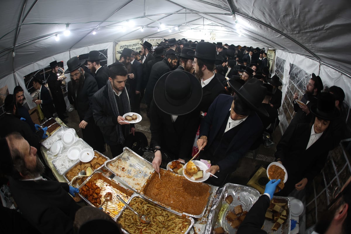 גלריה: המונים בהילולת ה'בת עין' זיע"א בצפת