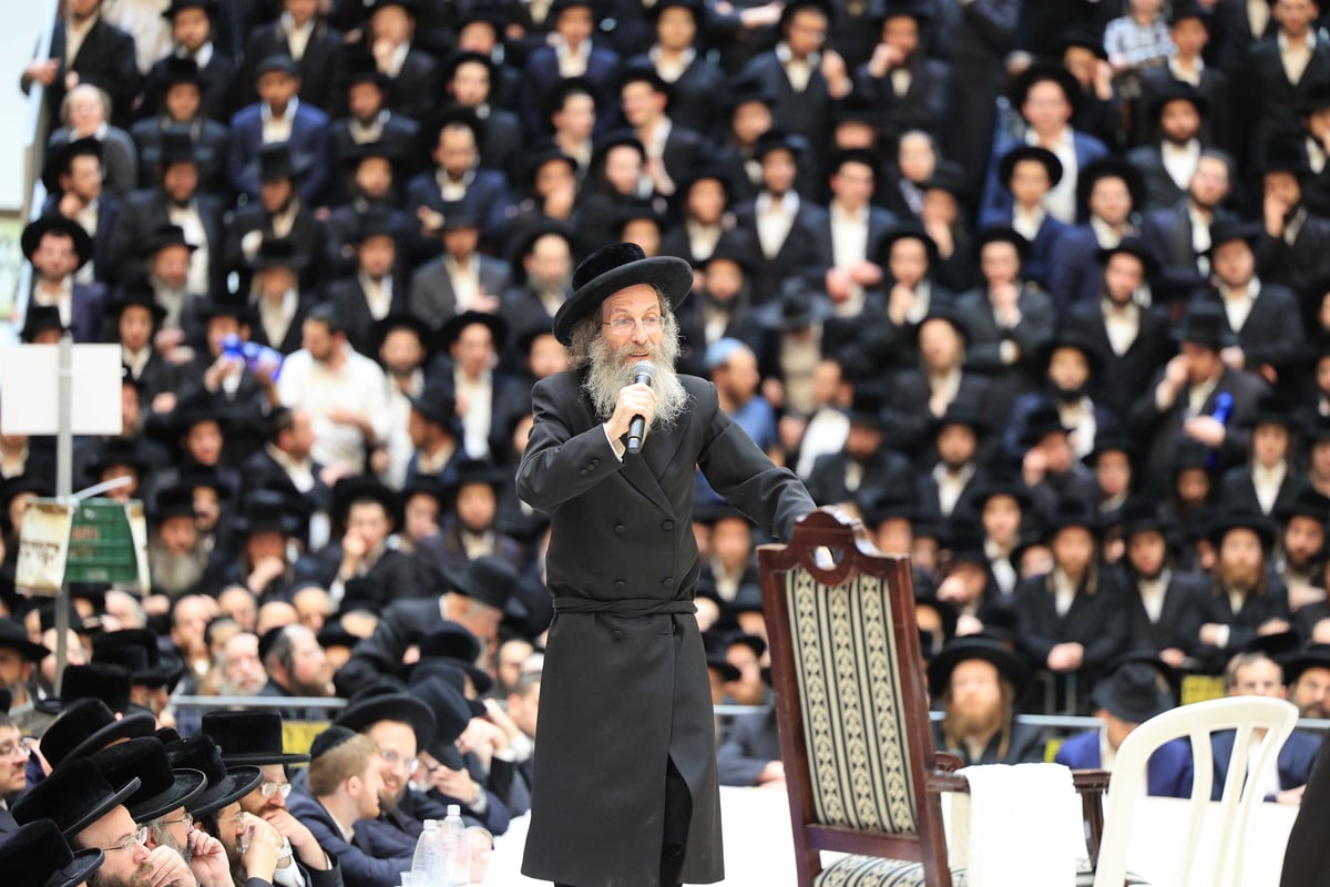 תיעוד מסכם: אלפים בהילולת ה'בת עין' בביהמ"ד ויז'ניץ