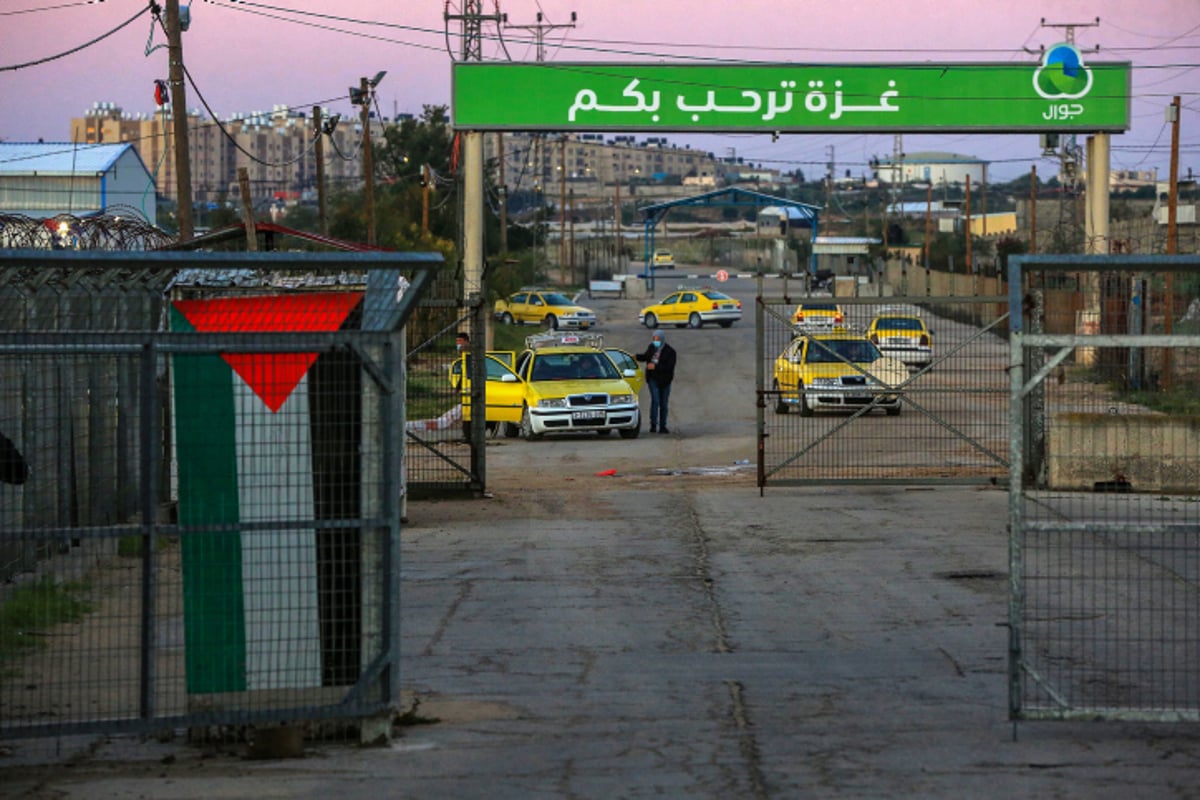 מעבר מעזה לישראל | ארכיון