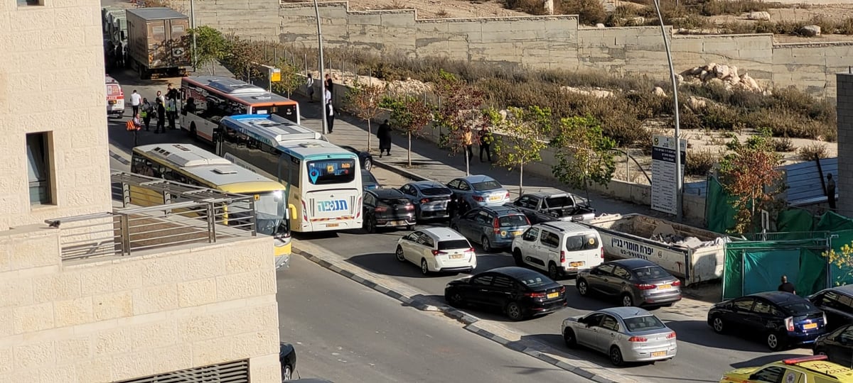 אוטובוס פגע בילד חרדי בן שמונה ופצע אותו באורח בינוני