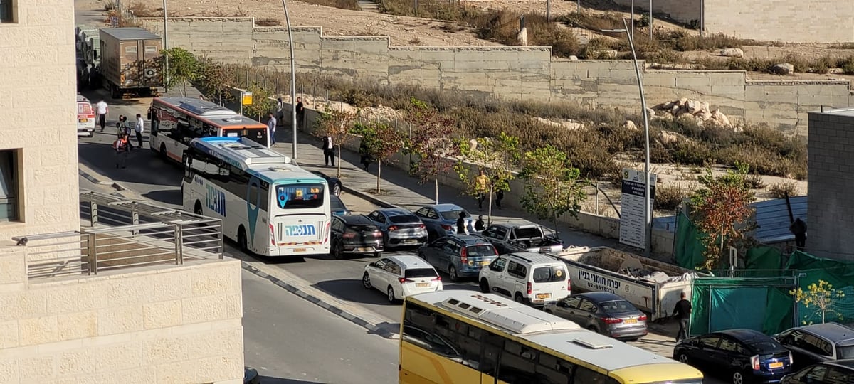 אוטובוס פגע בילד חרדי בן שמונה ופצע אותו באורח בינוני