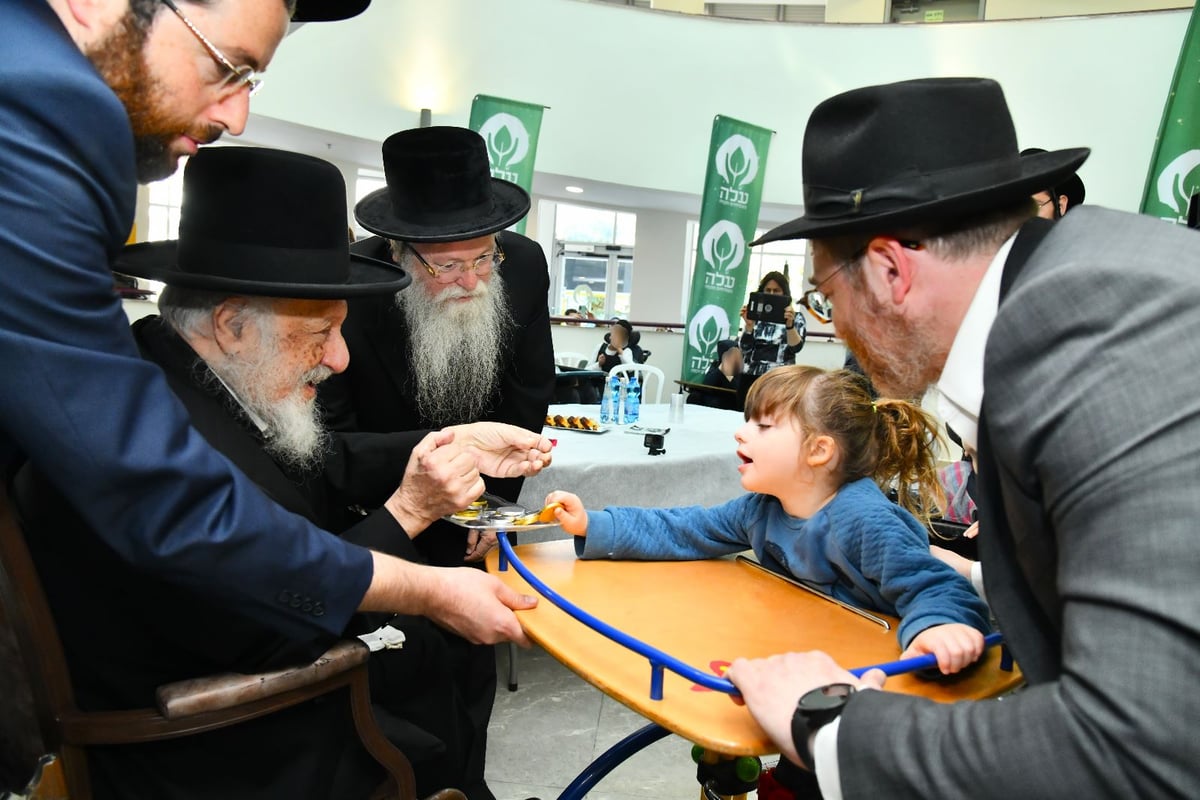 הגרב"ד פוברסקי ביקר את ילדי עלה המיוחדים