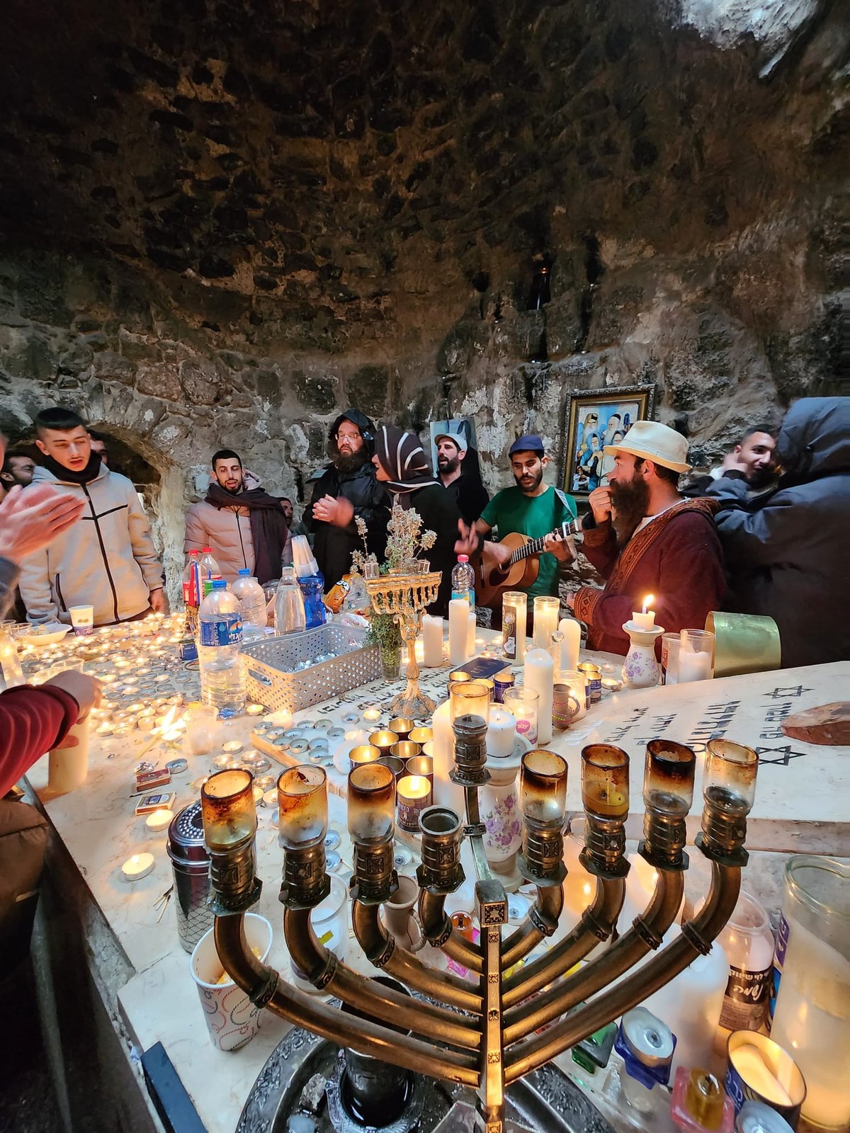 נשים בוכות ב'נשמת', גברים רוקדים ב'תיקון הכללי' | תיעוד מדליק