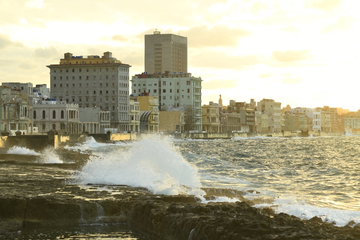 הכולל הכי קטן בעולם עם ארבעה אברכים • סיור מצולם