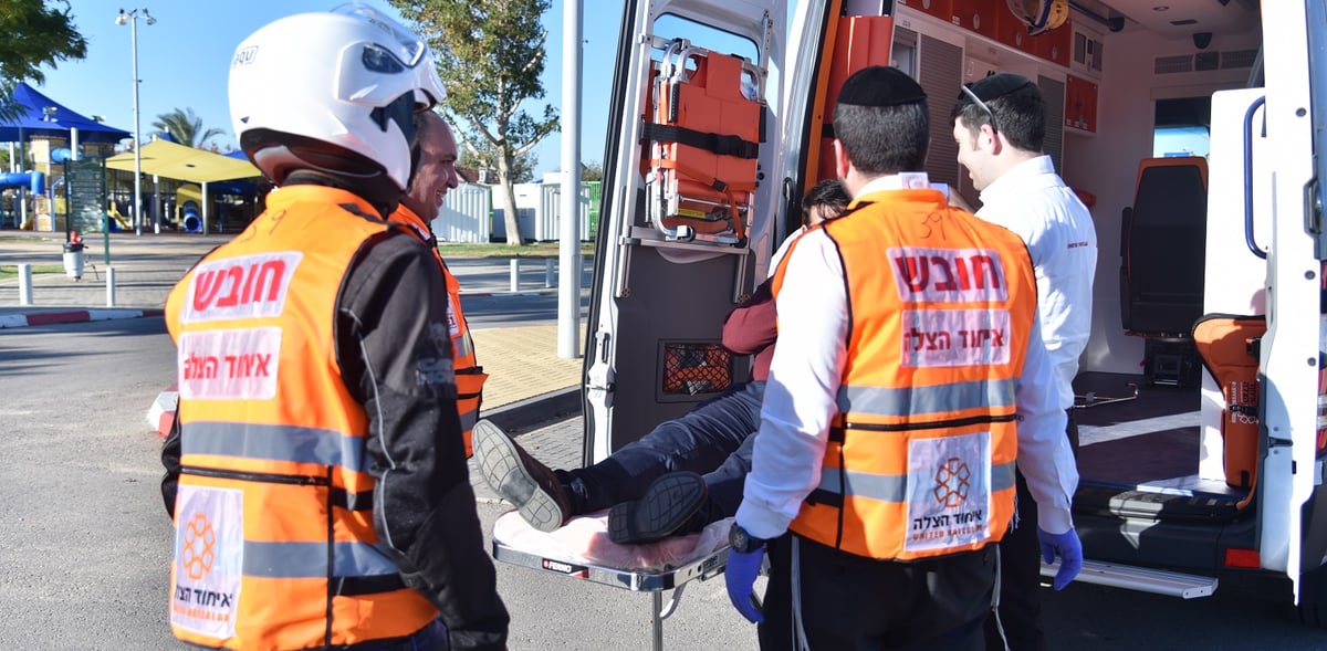 דימונה: ילד בן שבע נפגע בראשו בתאונת דרכים