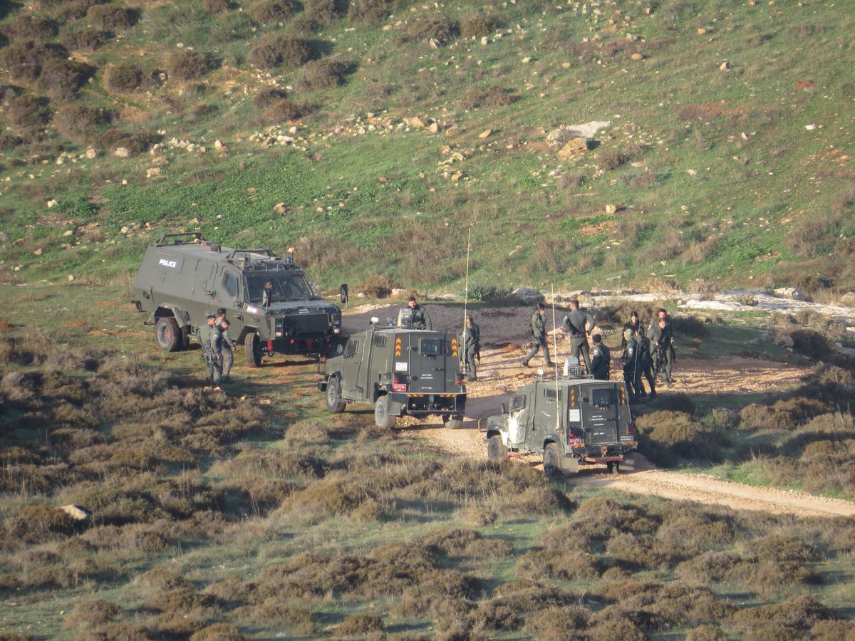 שתי משפחות פונו מגבעת 'נחלת צבי' | צפו בתיעוד