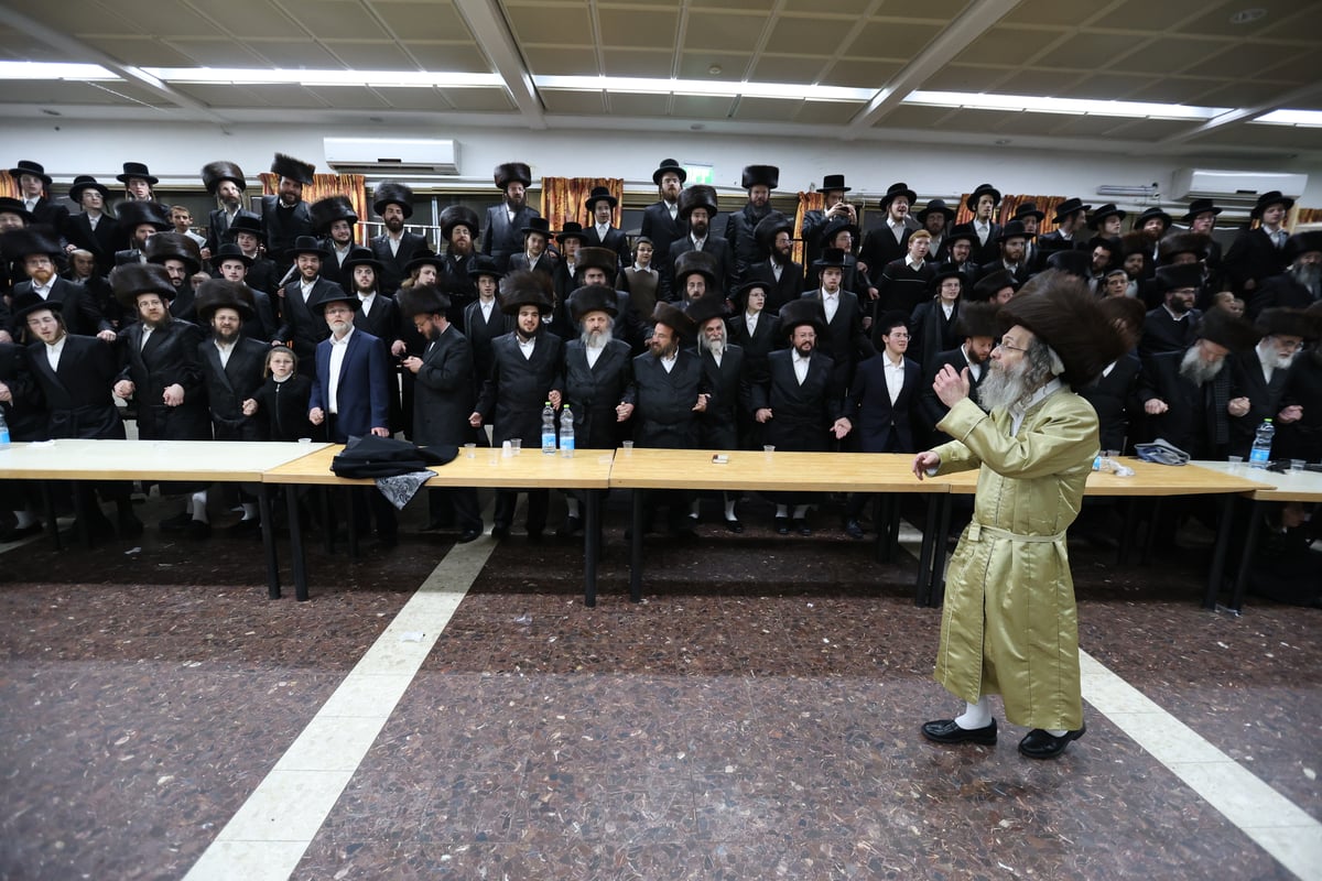 בראשות המשפיע: קהילות החסידים מאלעד שבתו במירון