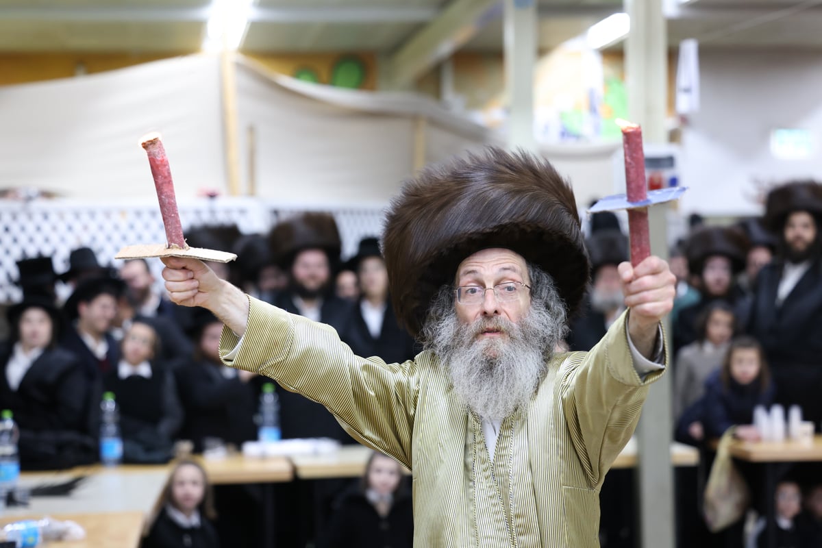 בראשות המשפיע: קהילות החסידים מאלעד שבתו במירון