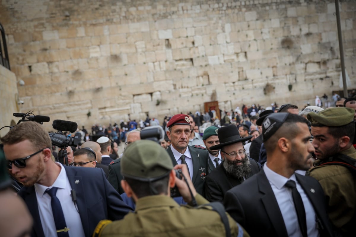 הרמטכ"לים ביקרו בכותל המערבי; זה מה שהם כתבו | תיעוד