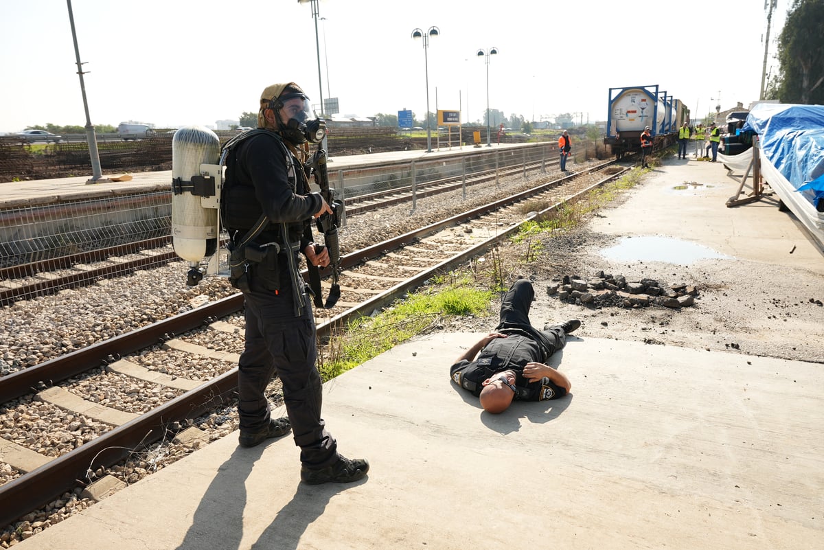 מטען חבלה התפוצץ ברכבת עם חומרים מסוכנים | תיעוד