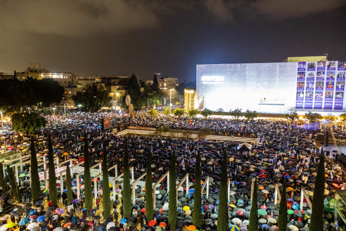 מחאת השמאל תתקיים שוב במוצ"ש: המשטרה נערכת לאלפים בשני אירועים