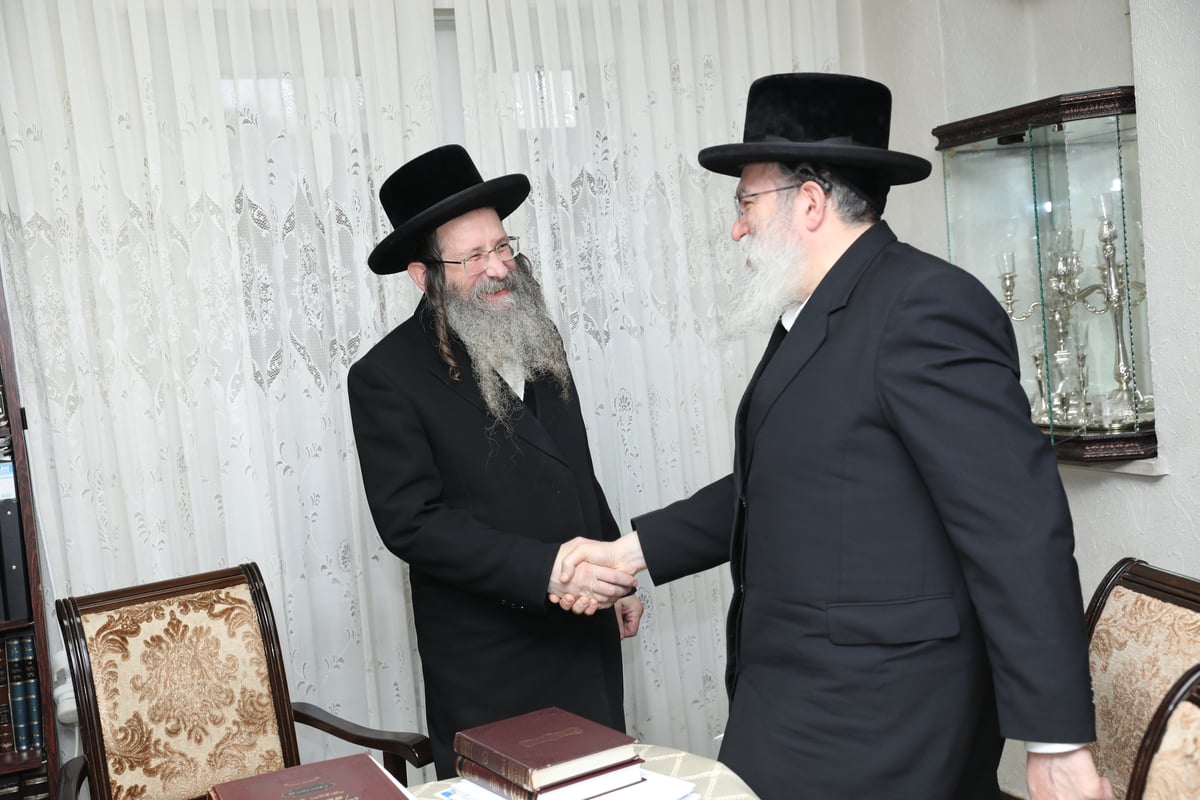 בביקור בבית ראש ישיבת סלונים הגר"מ ברזובסקי