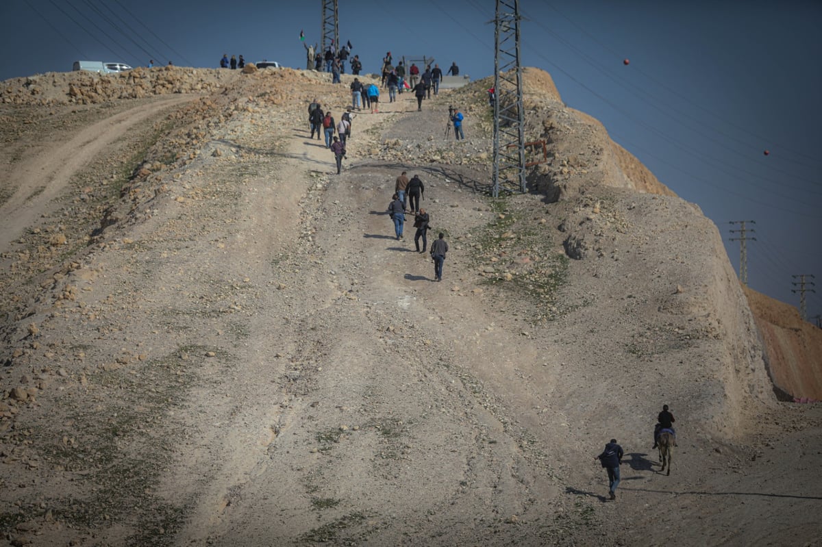 ח"כים בליכוד ביקרו בהתנחלות הבדואית; שעת מבחן