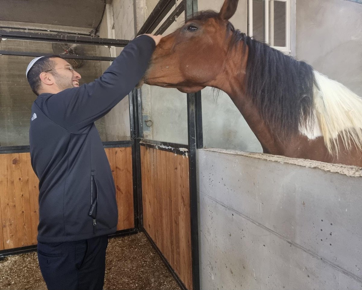 השר יצחק וסרלאוף ביקר בכפר הנוער 'זוהרים'