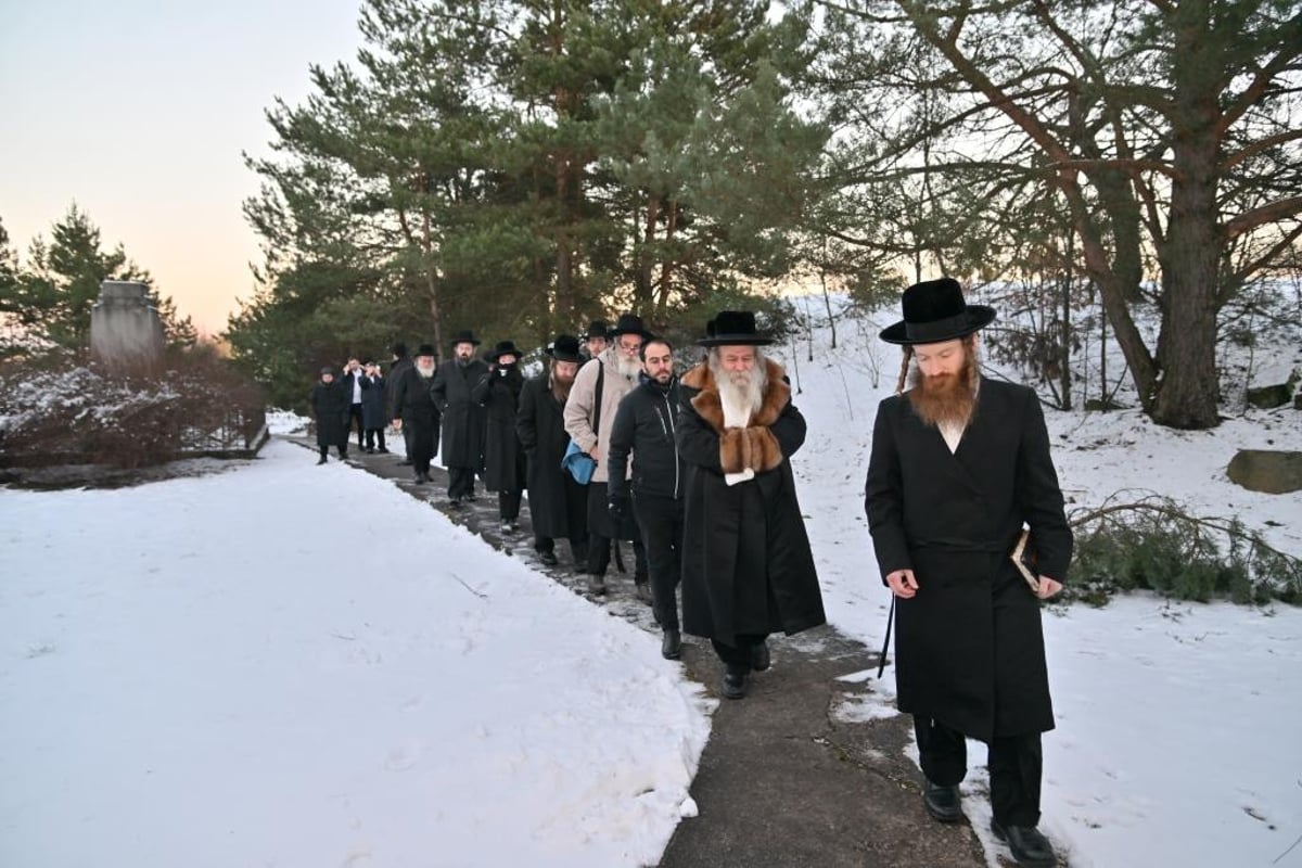 לרגל השמחה הגדולה: בקאז'ניץ ערכו מסע מיוחד לוורשא