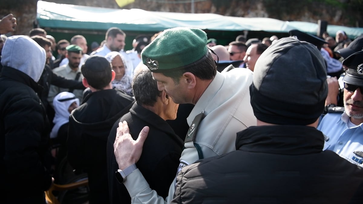 תיעוד המשטרה: הלוויתו של הלוחם רס"ל אסיל סואעד