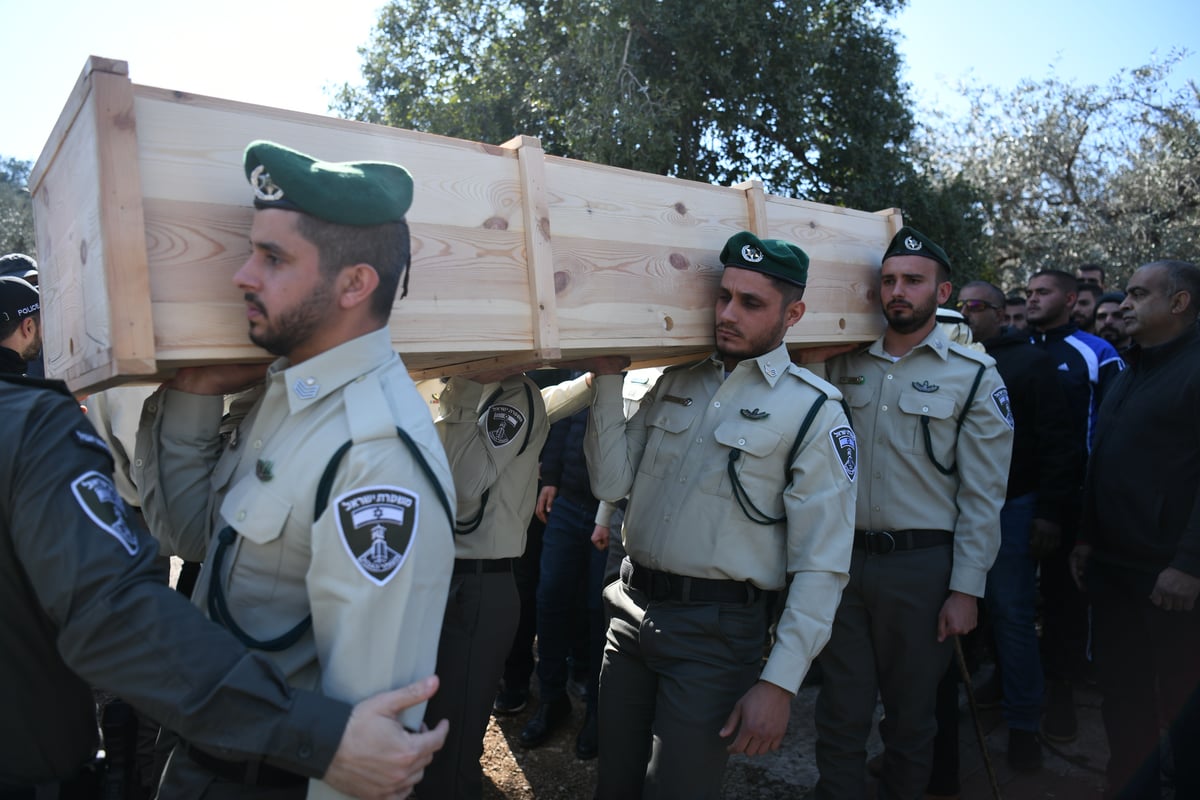 תיעוד המשטרה: הלוויתו של הלוחם רס"ל אסיל סואעד