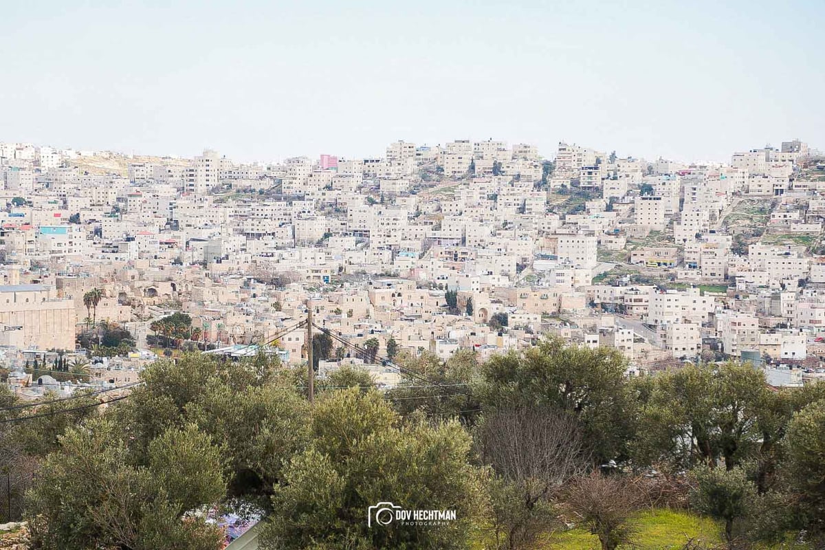 גלריה מרהיבה: 'חברון' והמקומות הקדושים בערב שבת