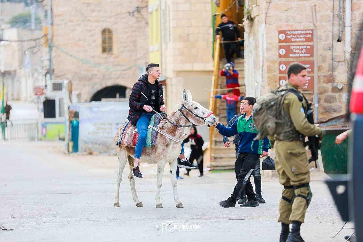 גלריה מרהיבה: 'חברון' והמקומות הקדושים בערב שבת