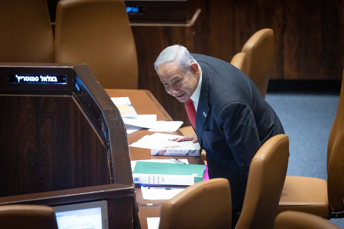 גלריה מסכמת: הלילה הדרמטי במליאת הכנסת. צפו