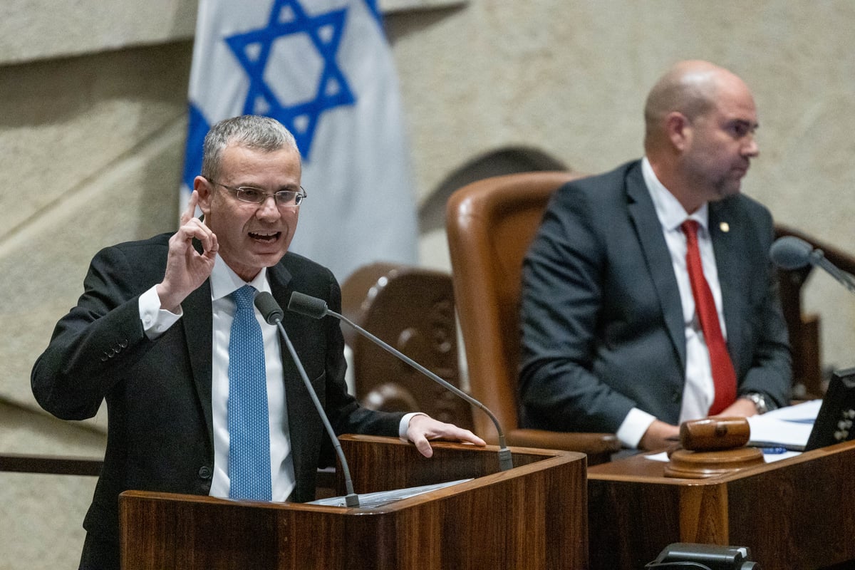 גלריה מסכמת: הלילה הדרמטי במליאת הכנסת. צפו