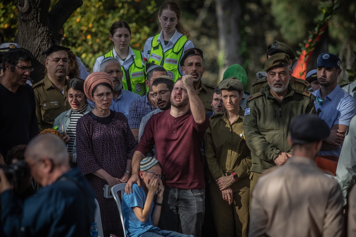 הלווית האחים יניב הי"ד: גלריה דומעת מהלווית הנרצחים