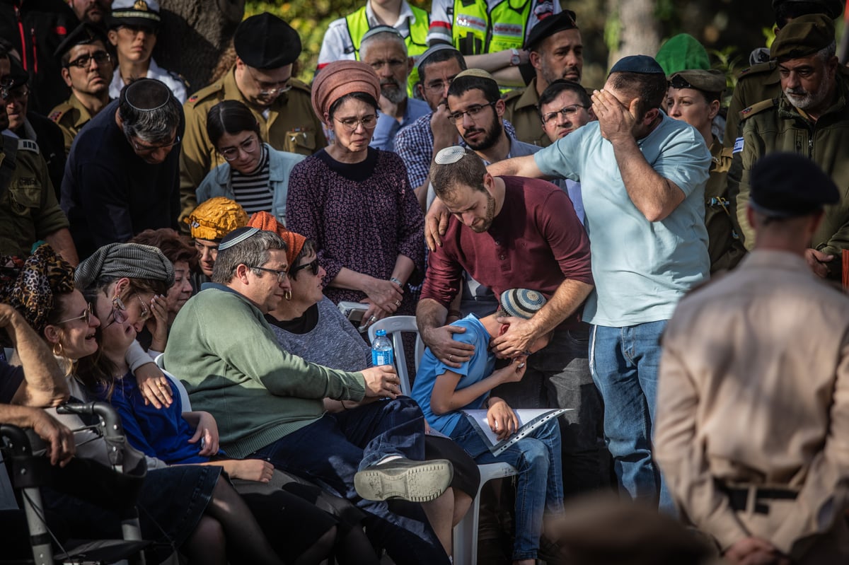 הלווית האחים יניב הי"ד: גלריה דומעת מהלווית הנרצחים