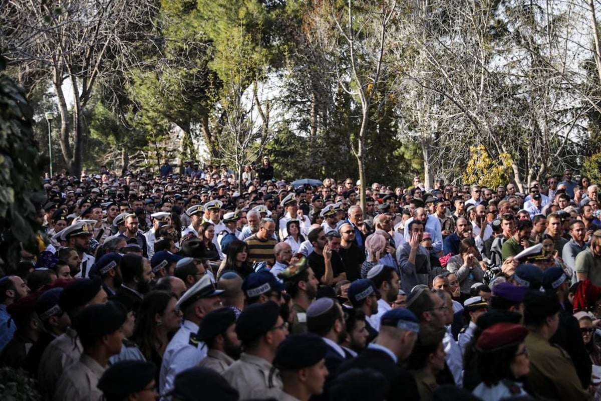 יגל והלל יניב הובאו למנוחות; "על שני בניי אני בוכיה. הלל ויגל, עם שלם הולך אחריכם"