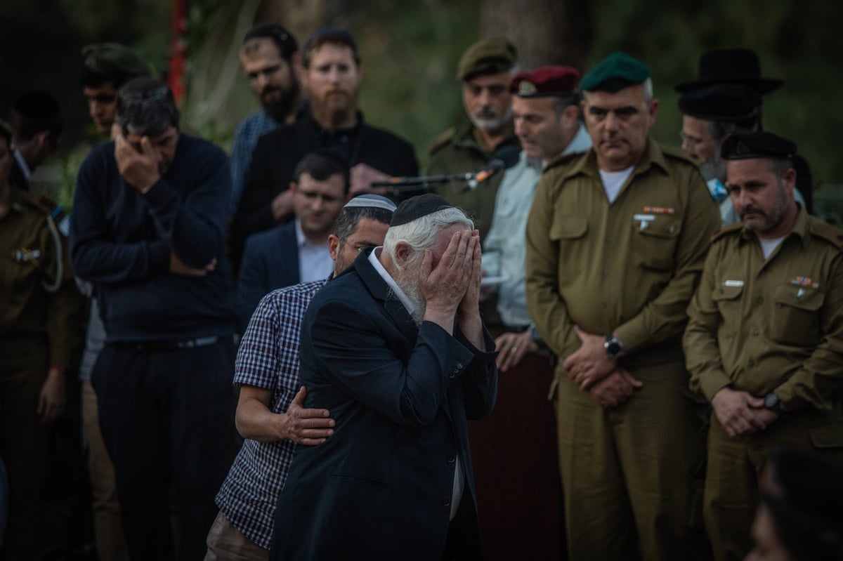 הלווית האחים יניב הי"ד: גלריה דומעת מהלווית הנרצחים