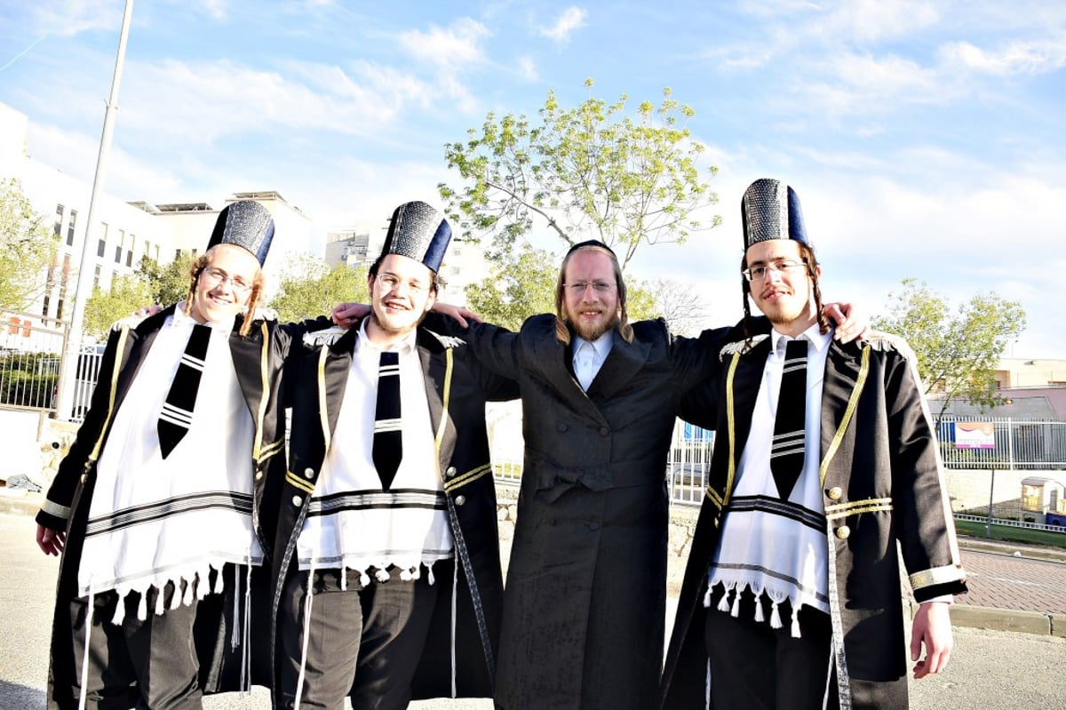 תיעוד מסכם: כך חגגו את פורים ברחובות ביתר עילית