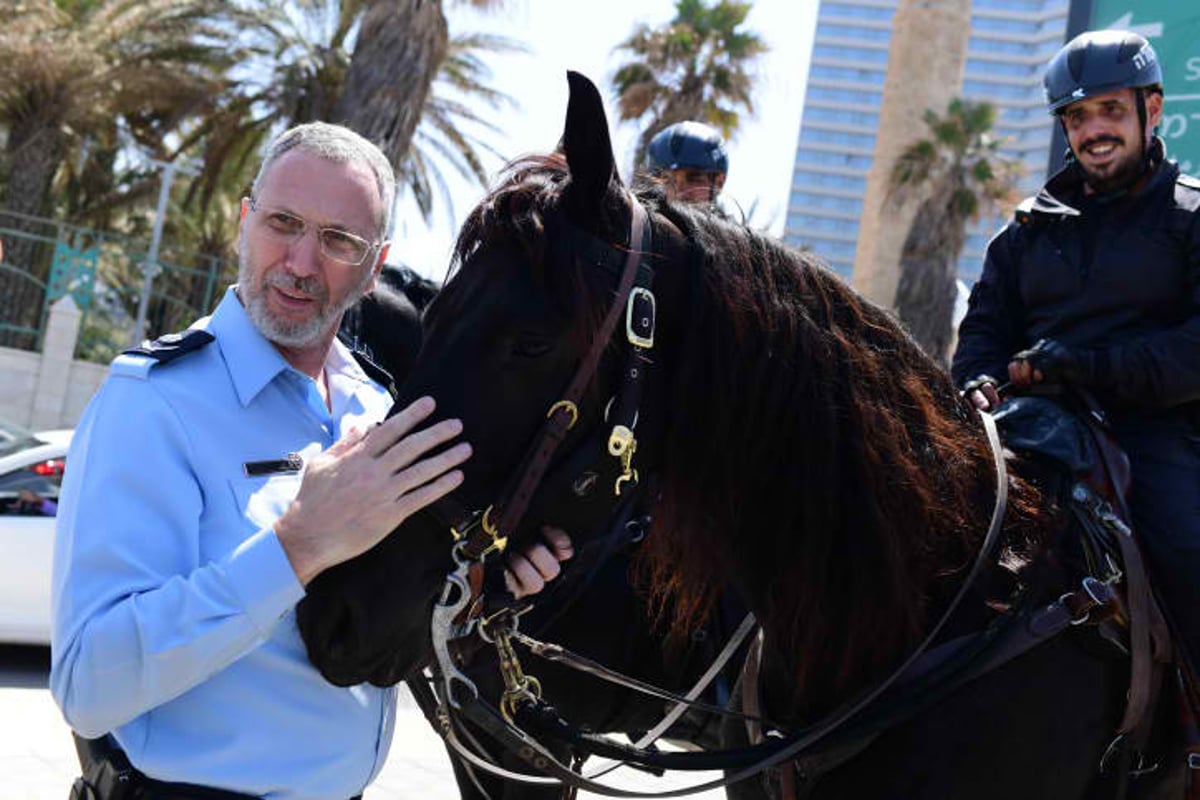 עמיחי אשד באחת ההפגנות